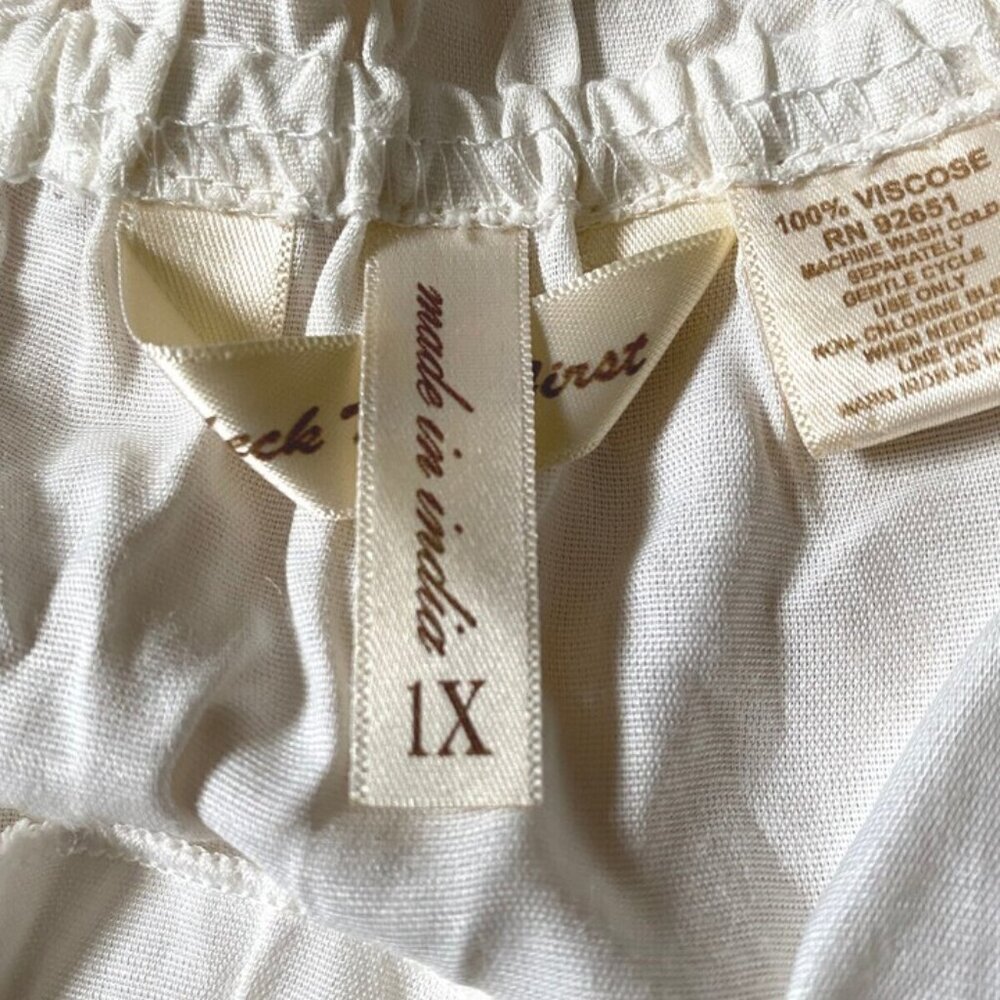 CHECK ME FIRST Women's White Viscose Ruffled Floral Pullover Blouse Top Size 1X - Picture 6 of 7